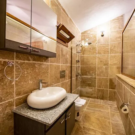 Villa Sleek With Pool Backyard Jacuzzi In Kas
